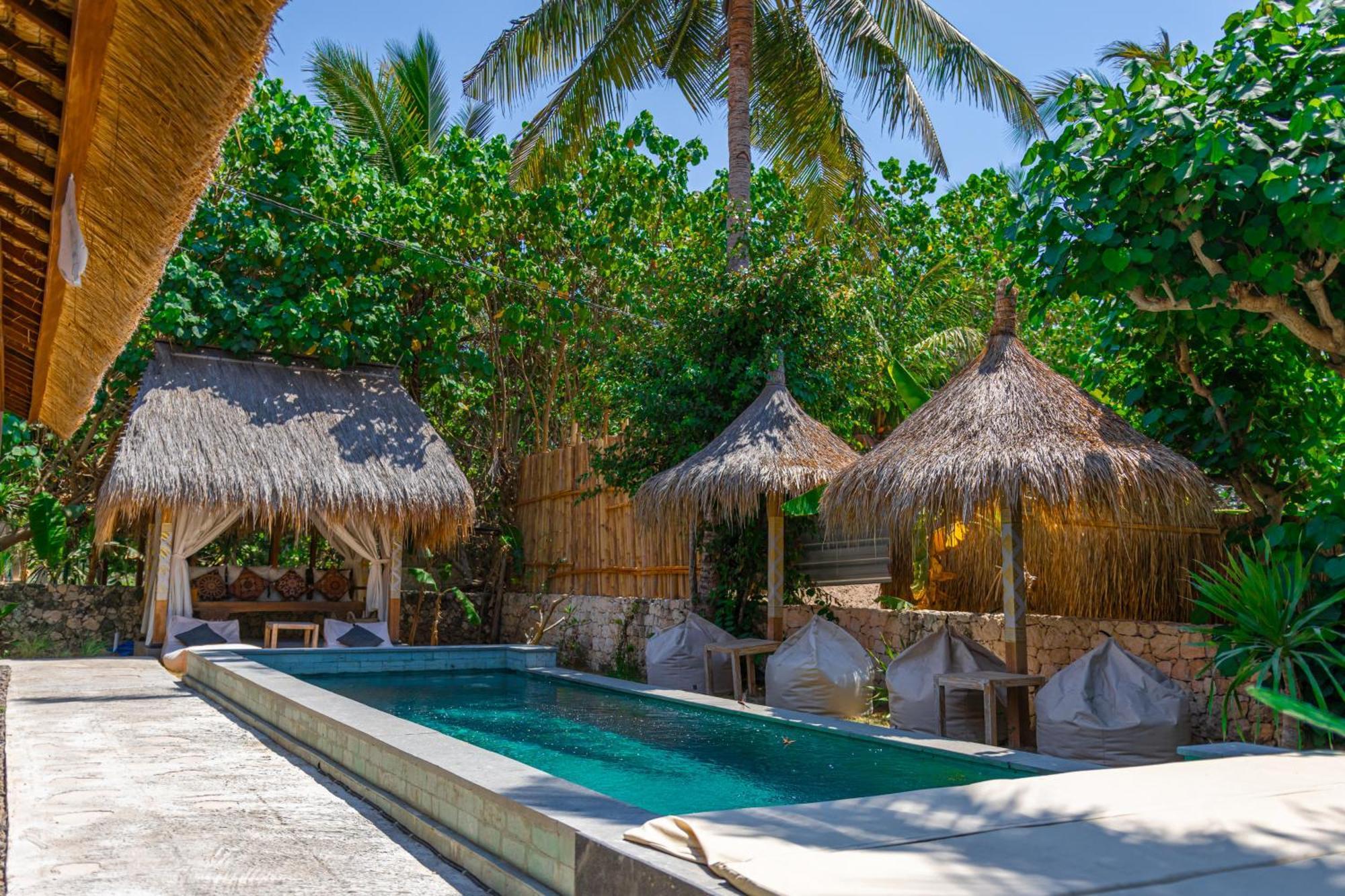 Golden Garuda Cottages Polilit المظهر الخارجي الصورة